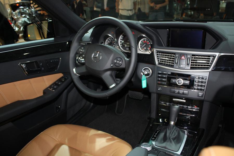  Mercedes-Benz E-Class Estate 2010 года  (фото 52 из 65)